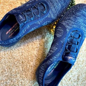 Blue skechers relaxed fit